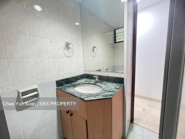 Simsville (D14), Condominium #450246131